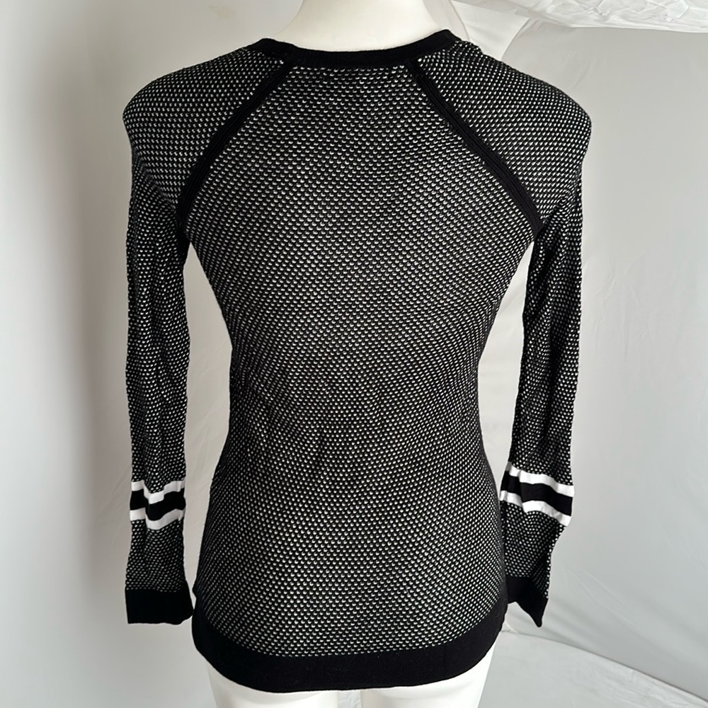 Rag and Bone black and white open knit raglan sleeve sweater xs - Picture 4 of 9